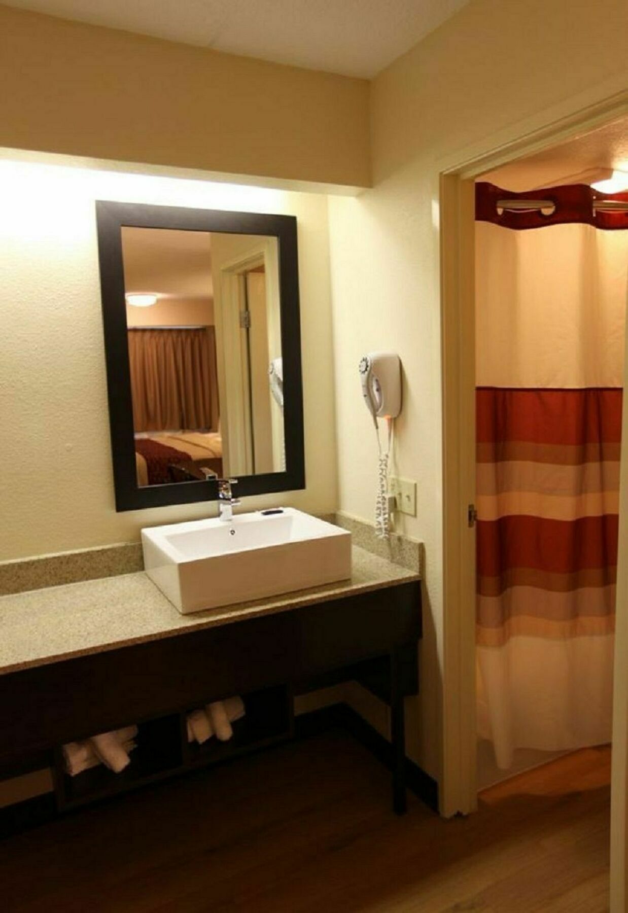 Red Roof Inn Plus+ Pittsburgh South - Airport Kültér fotó
